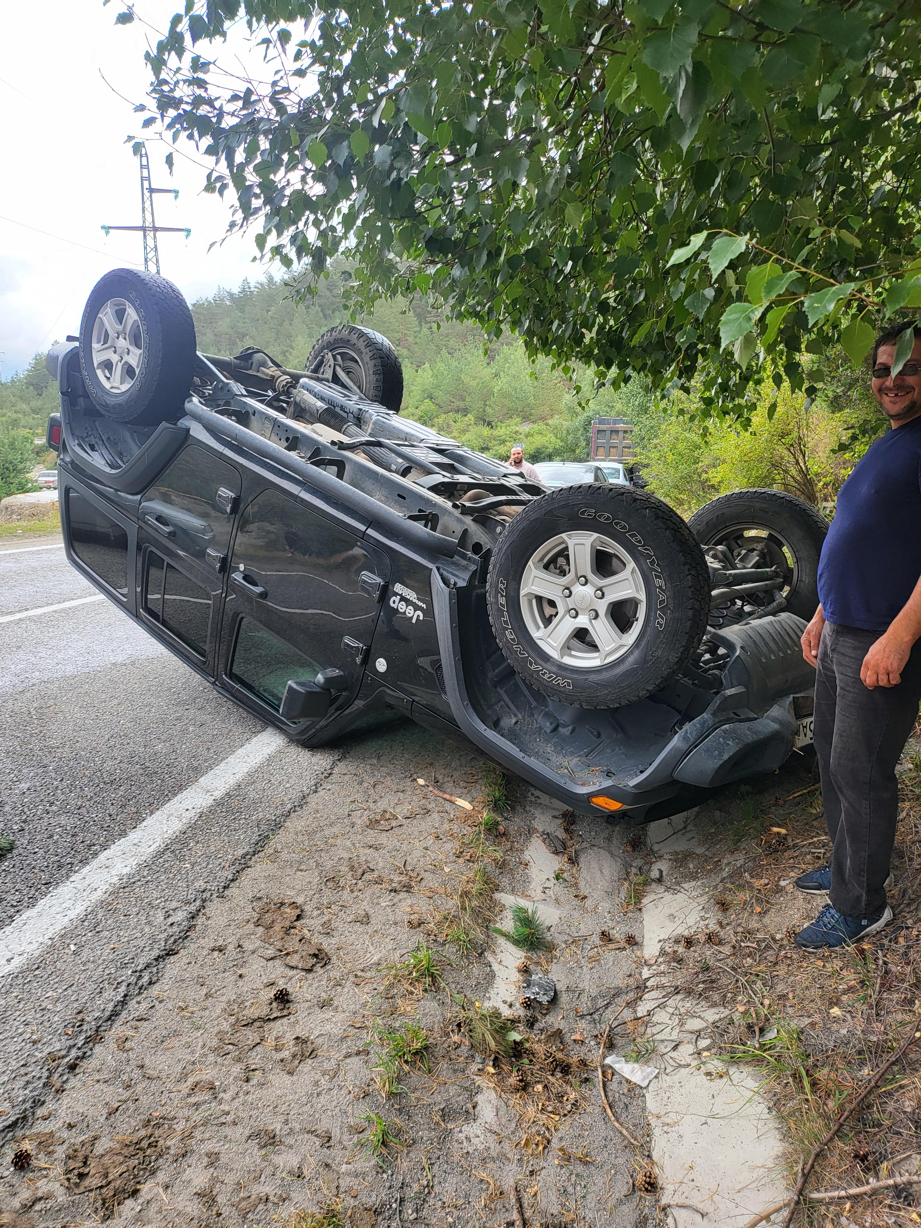 Do Jeep Wranglers Flip Over Easily? Safety Facts Revealed