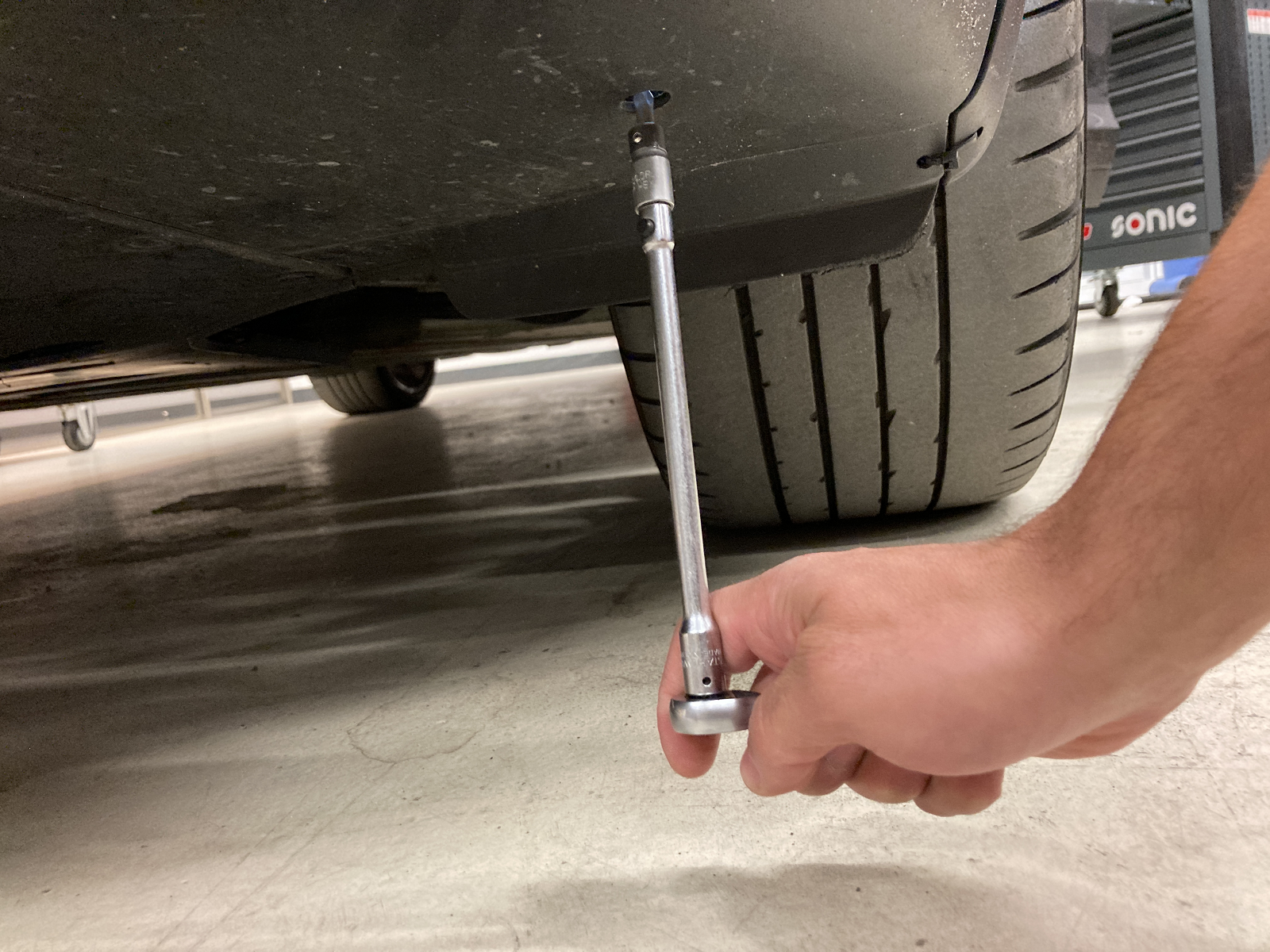 How To Adjust Fog Lights for Maximum Visibility How To Adjust Fog Lights for Maximum Visibility
