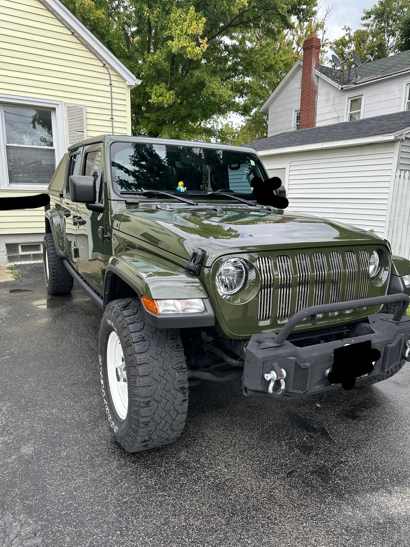 How To Drain Water From Jeep Wrangler: Easy Step-by-Step Guide