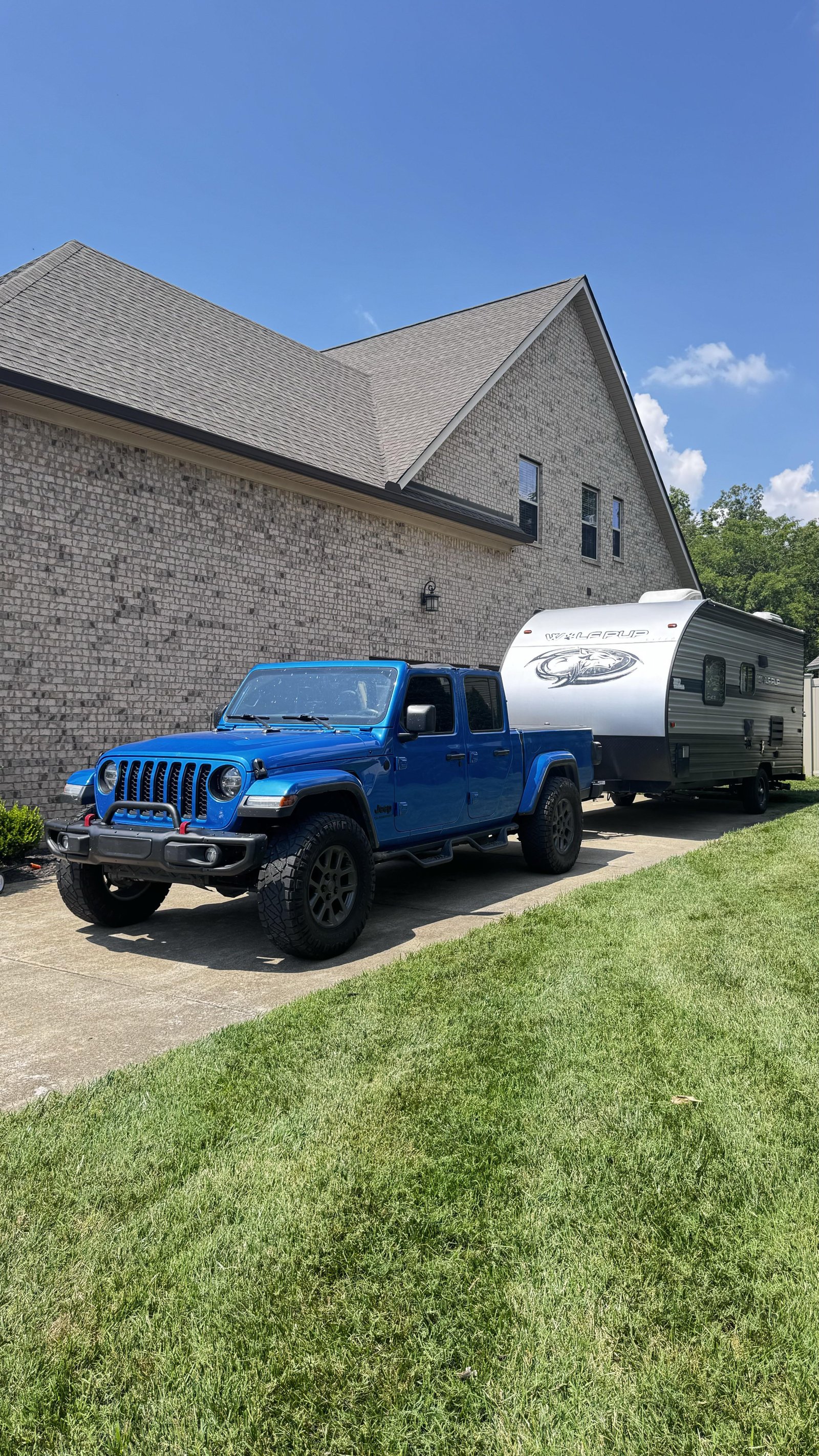 How To Tell If Jeep Has Tow Package: Quick Identification Guide