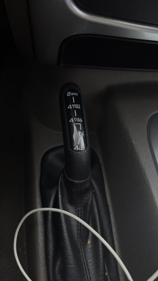 How to Turn off Part Time Jeep Liberty How to Turn off Part Time Jeep Liberty