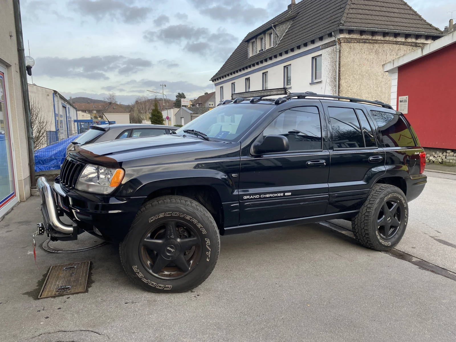How Long Will a Jeep 4.7 V8 Last? Maintenance and Used-Buyer Checklist