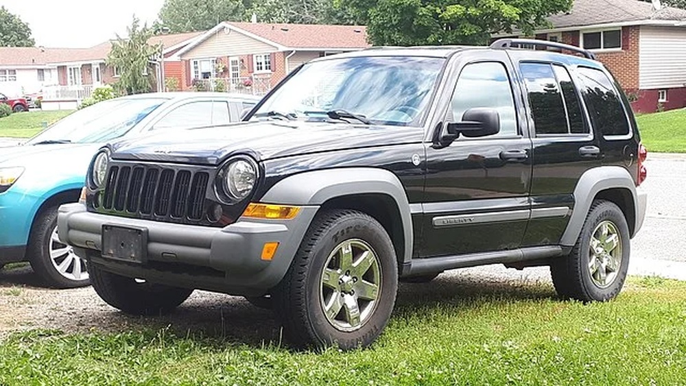 how many miles can a jeep liberty last