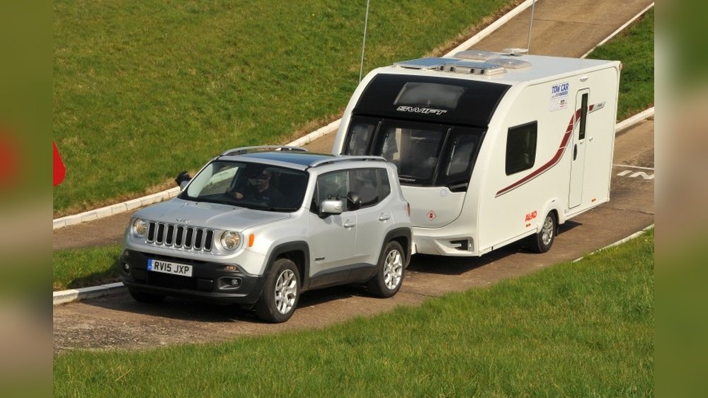 how much can a jeep renegade tow