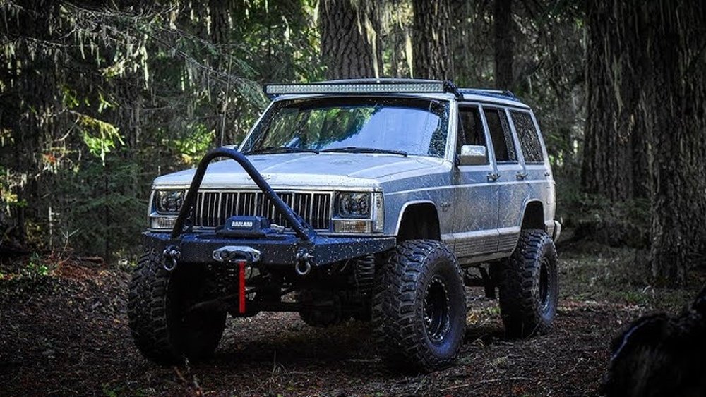 How Much Does A Jeep Cherokee Xj Weigh? Complete Guide how much does a jeep cherokee xj weigh