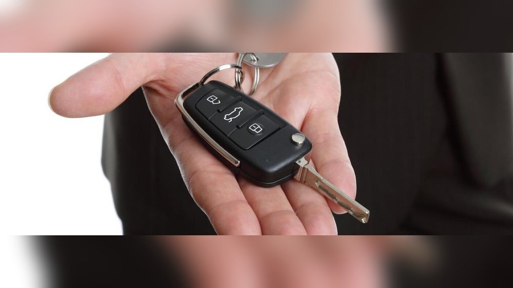 how much does jeep charge to reprogram key