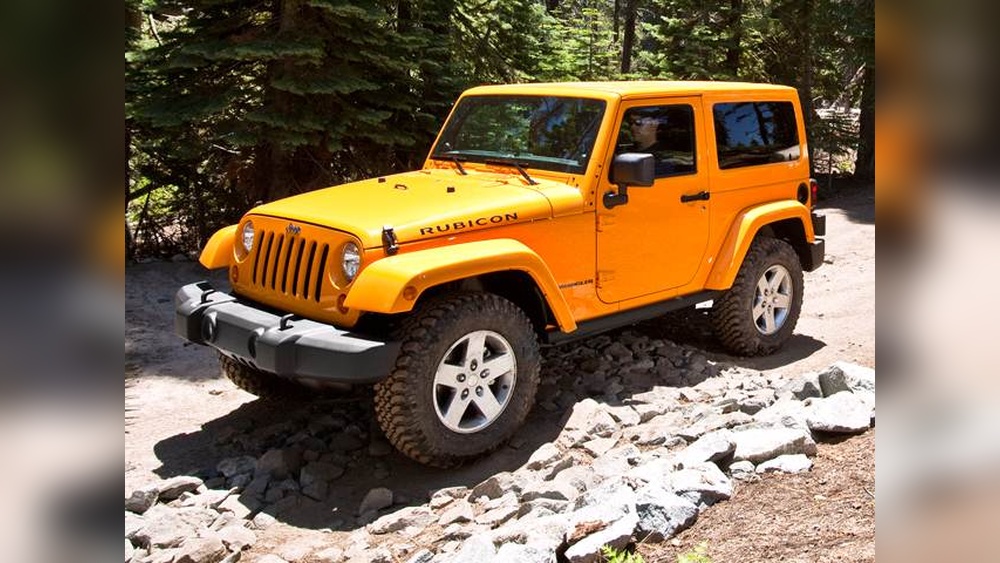 how much is a 2012 jeep wrangler worth