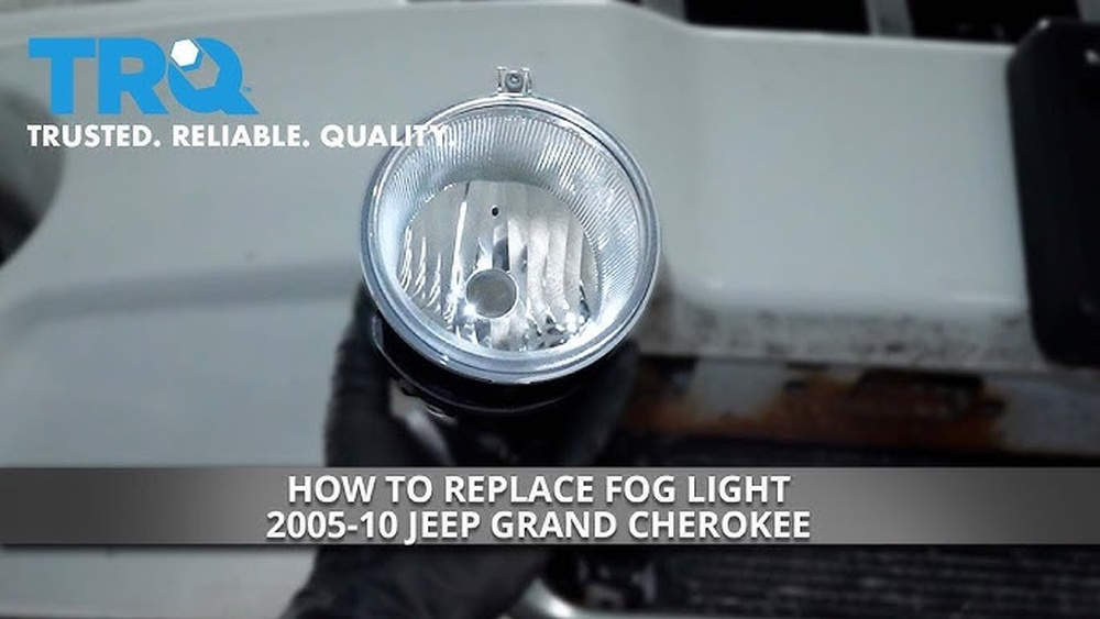 how to change 2007 jeep grand cherokee fog lights