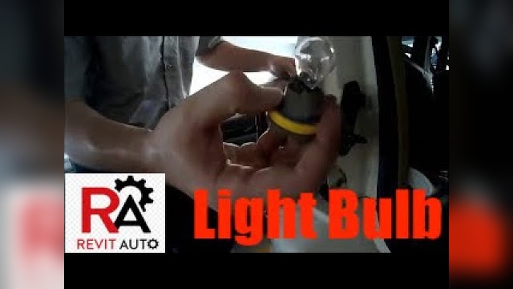 how to change brake light bulb 2004 jeep grand cherokee