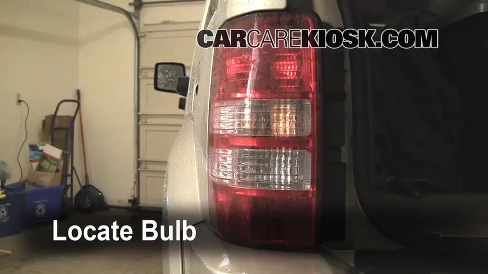 how to change brake light on 2009 jeep liberty