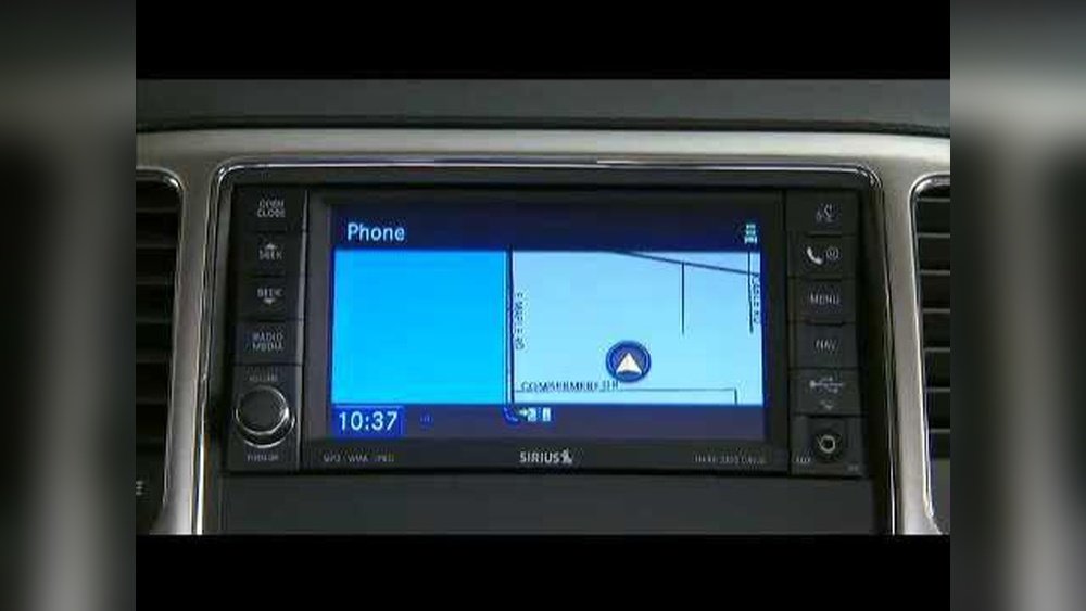 how to connect phone to jeep grand cherokee 2011