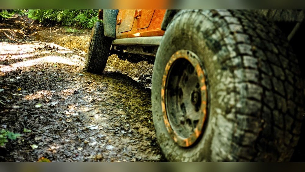 how to find jeep trails