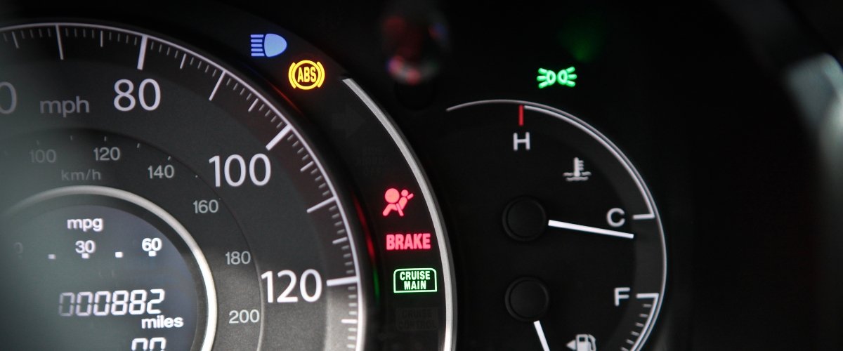 How To Tell If My Jeep Has ABS: Quick Identification Guide