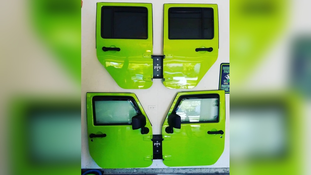 how to make a jeep door holder
