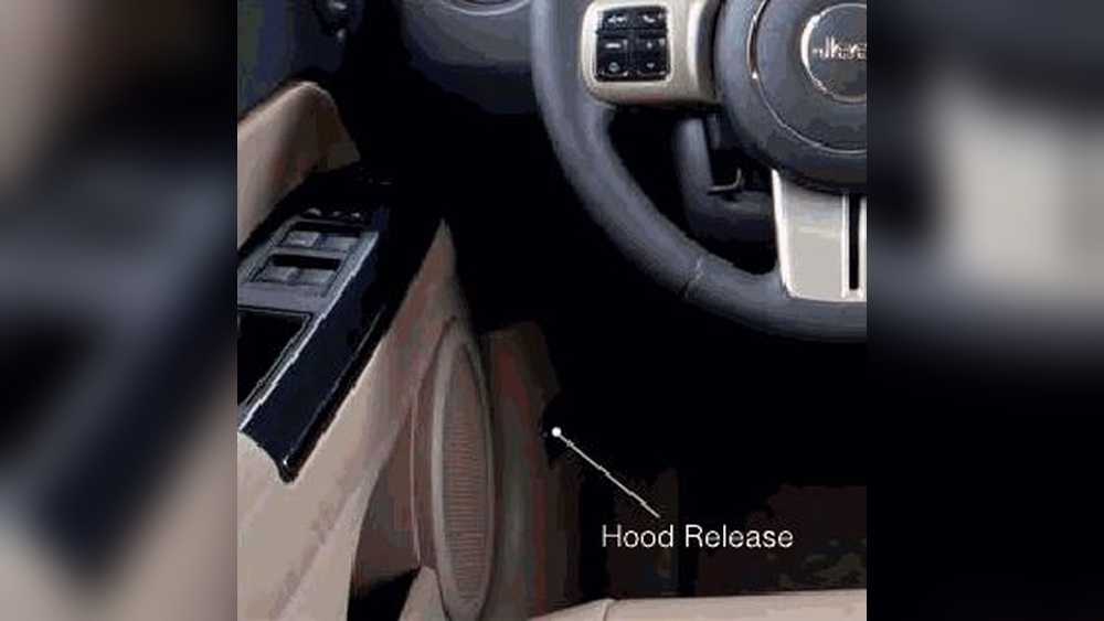 how to open the hood of a jeep compass
