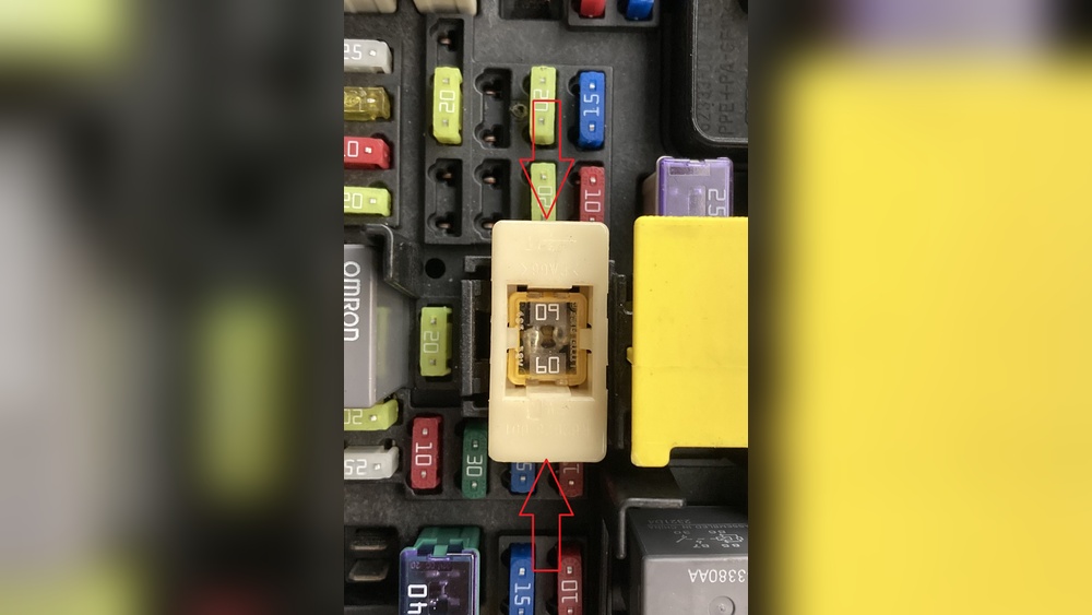 how to remove iod fuse jeep wrangler