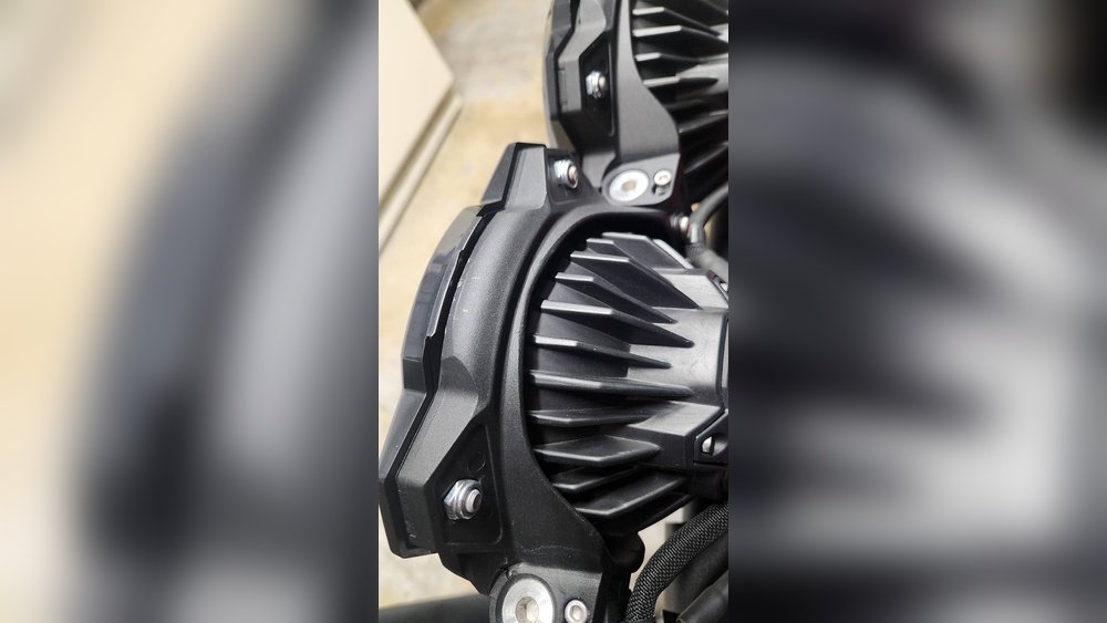 how to remove kc light covers