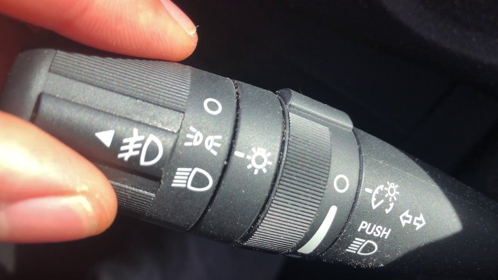 how to turn off jeep wrangler headlights