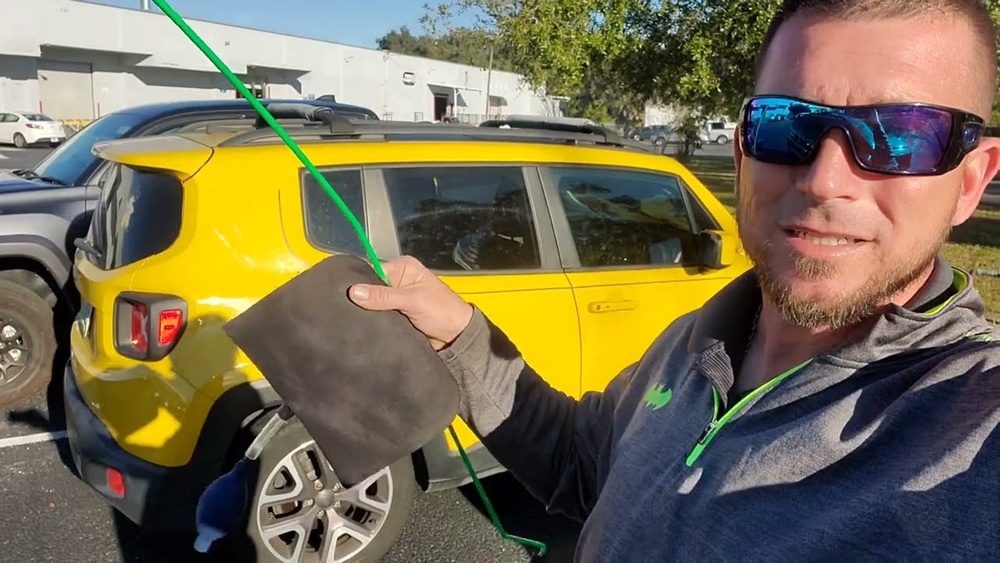 how to unlock jeep renegade with keys inside