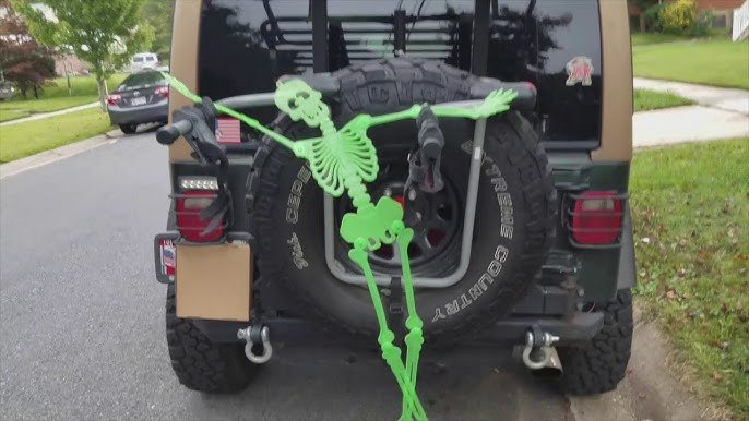 How To Decorate A Jeep For Halloween: Spooky Ideas & Tips