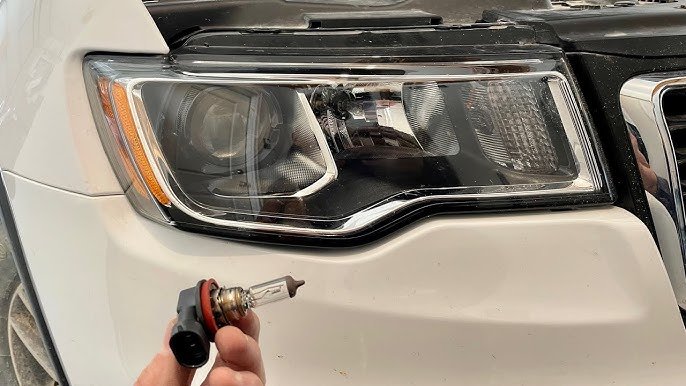How To Change Headlight 2018 Jeep Grand Cherokee Easily How To Change Headlight 2018 Jeep Grand Cherokee Easily