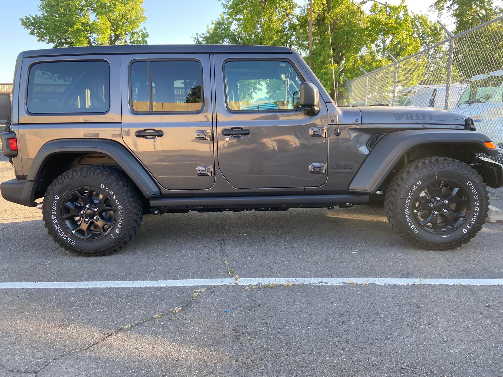 26570r17 Vs 25575r17 Jeep Wrangler 26570R17 Vs 25575R17 Jeep Wrangler: Best Tire Choice Explained
