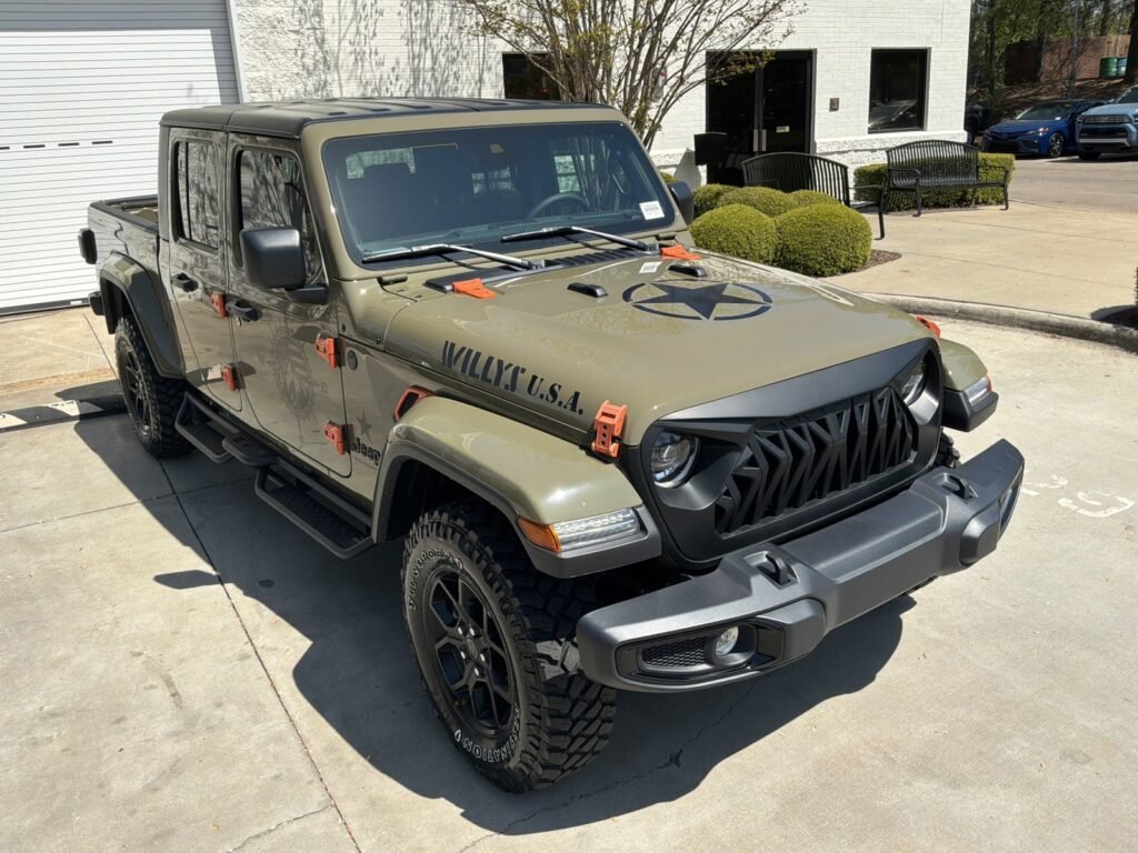 When Will 2025 Jeep Gladiator Be Available: Release Date Guide image 14