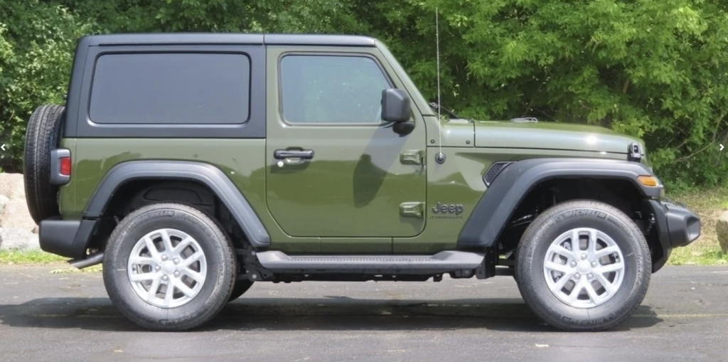 How To Buy A Used Jeep: Expert Tips for Smart Buyers How To Buy A Used Jeep: Expert Tips for Smart Buyers