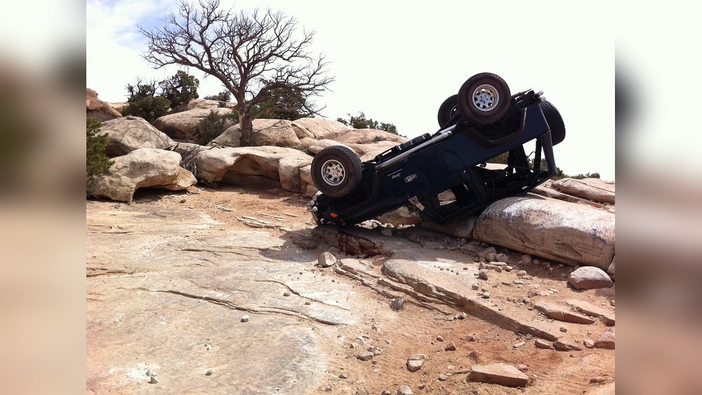 image that is different when upside down jeep