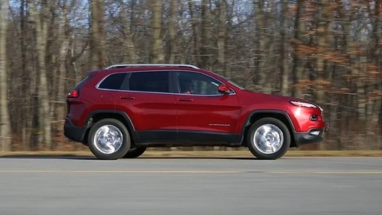 Do 2017 Jeep Cherokees Have Transmission Problems? Find Out Now Do 2017 Jeep Cherokees Have Transmission Problems? Find Out Now