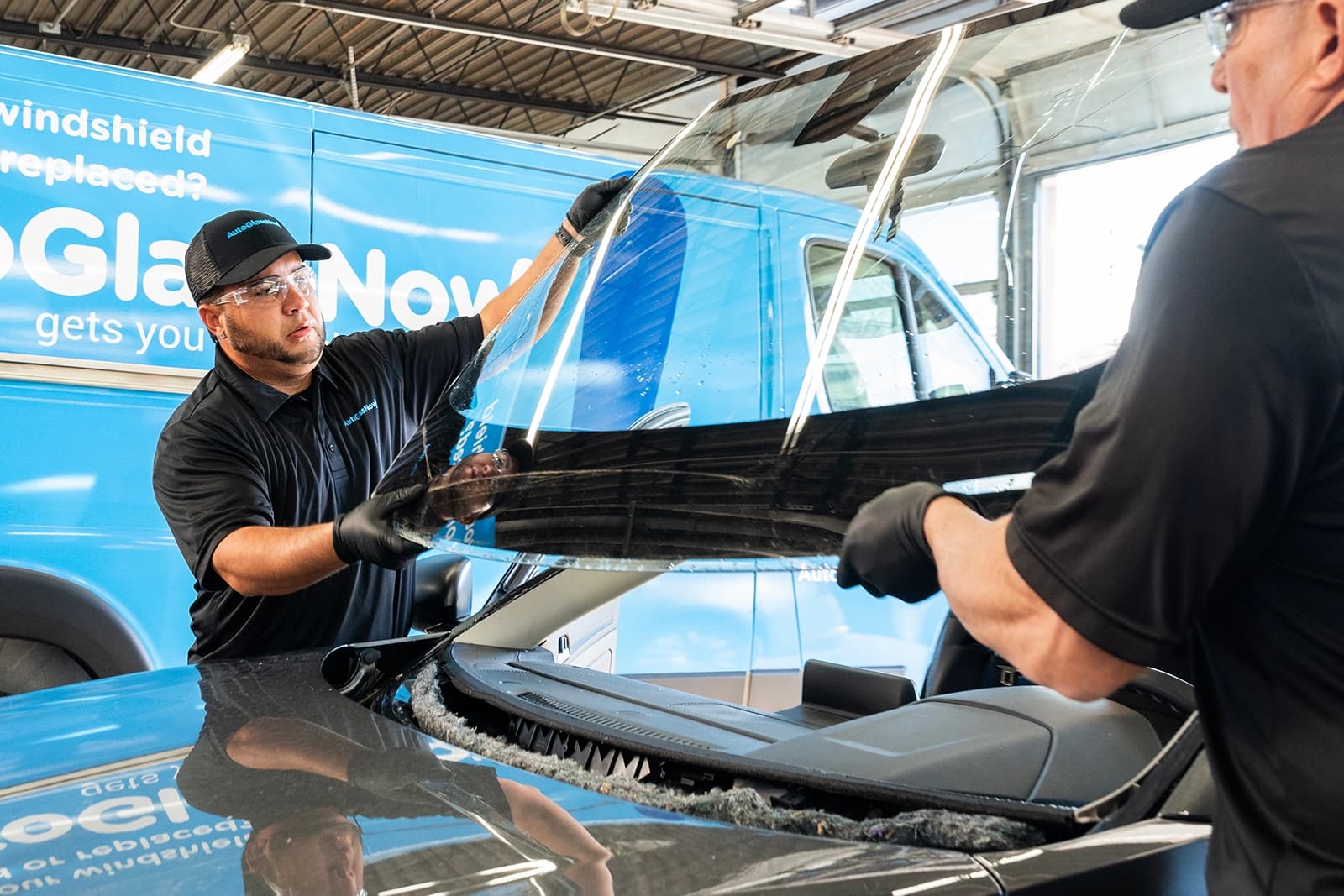 Jeep Cherokee Windshield Replacement: Cost, Process & Tips
