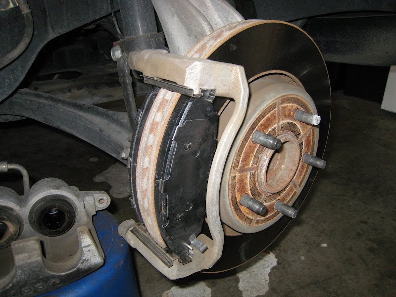 How To Change Jeep Grand Cherokee Brake Pads Like a Pro