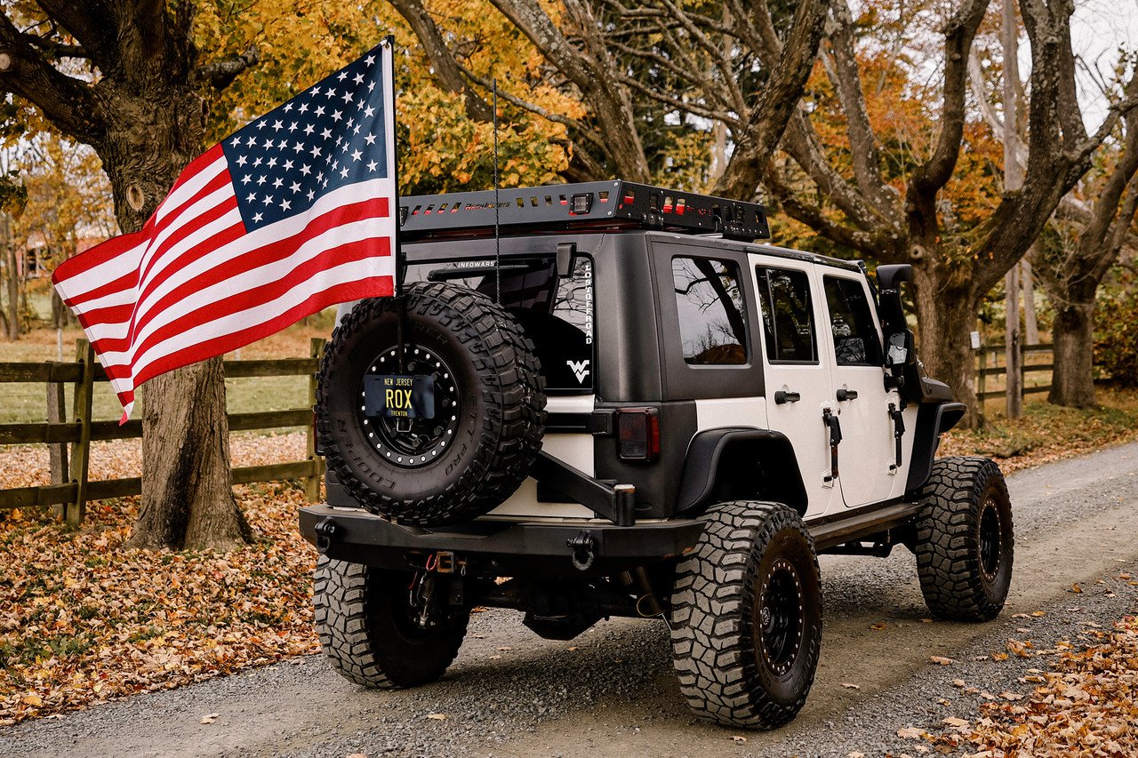 How To Mount A Flag On A Jeep: Easy Steps for Off-Road Pride
