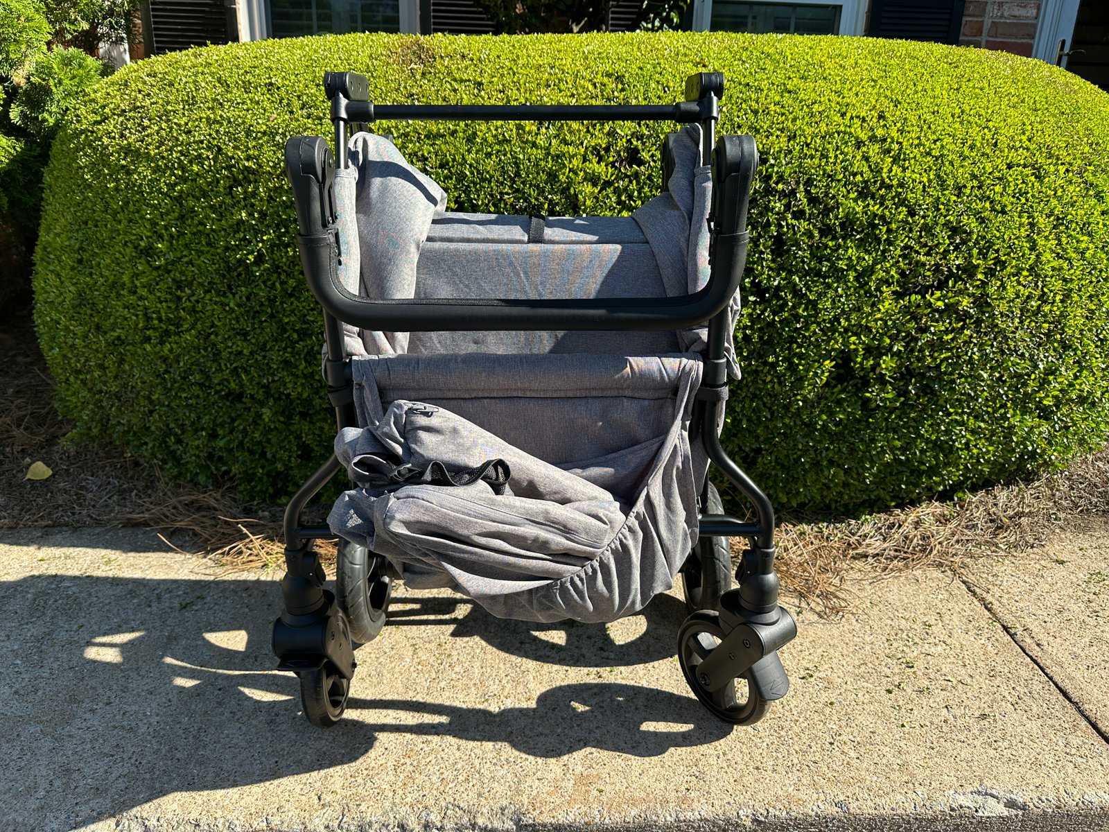 How To Fold Jeep Stroller Wagon: Quick and Easy Guide