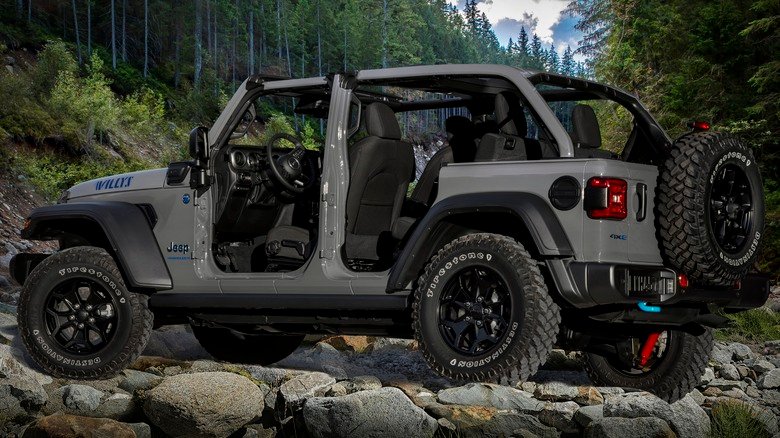 How To Take Doors Off 2023 Jeep Wrangler: Step-by-Step Guide How To Take Doors Off 2023 Jeep Wrangler: Step-by-Step Guide