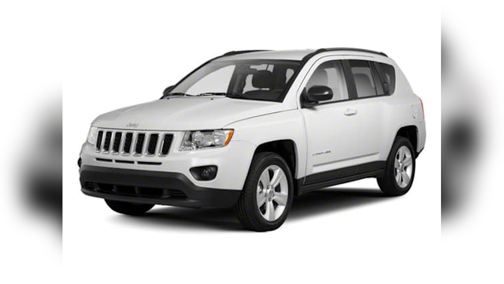 is 2012 jeep compass a good car