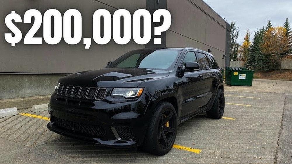 is a jeep trackhawk worth it