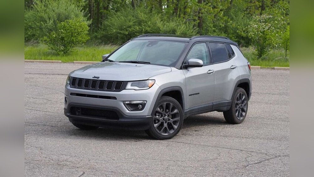 is the 2019 jeep compass a good car
