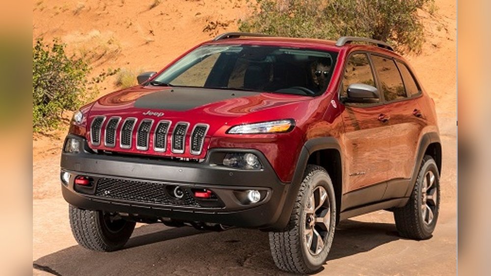 is the jeep cherokee trailhawk a good car