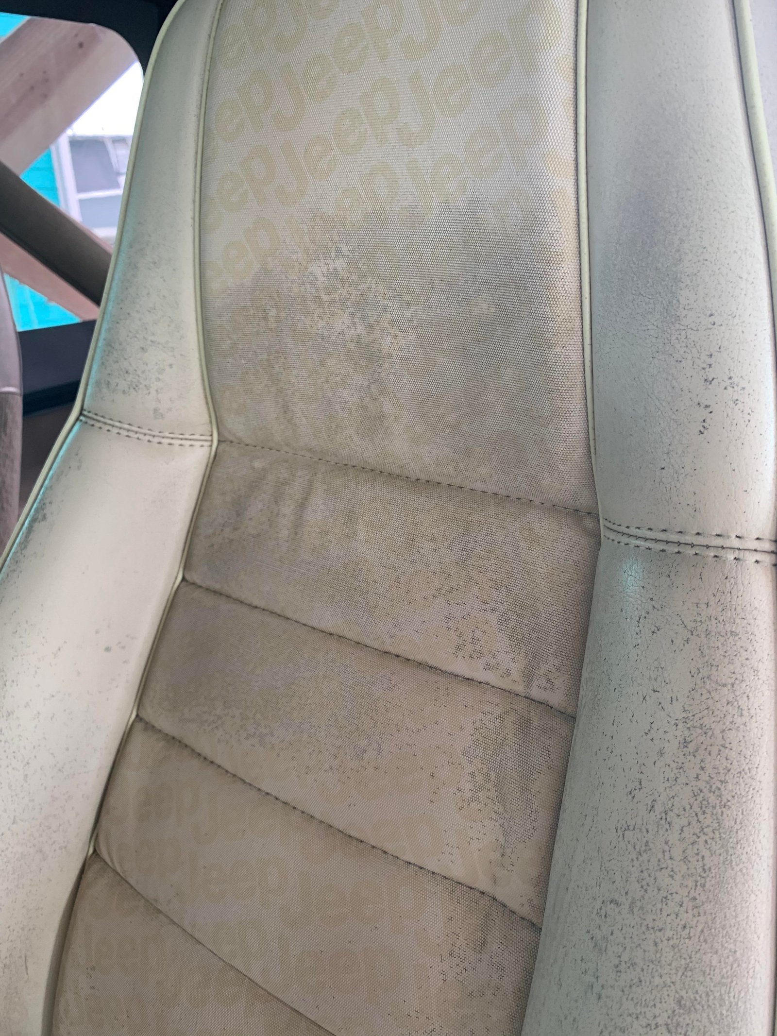How To Clean Jeep Seats: Easy Steps for a Spotless Interior