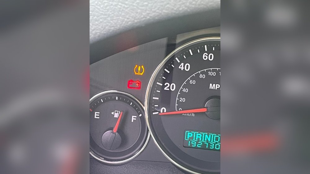 Jeep Cherokee Engine Shuts off While Turning: Troubleshooting Tips