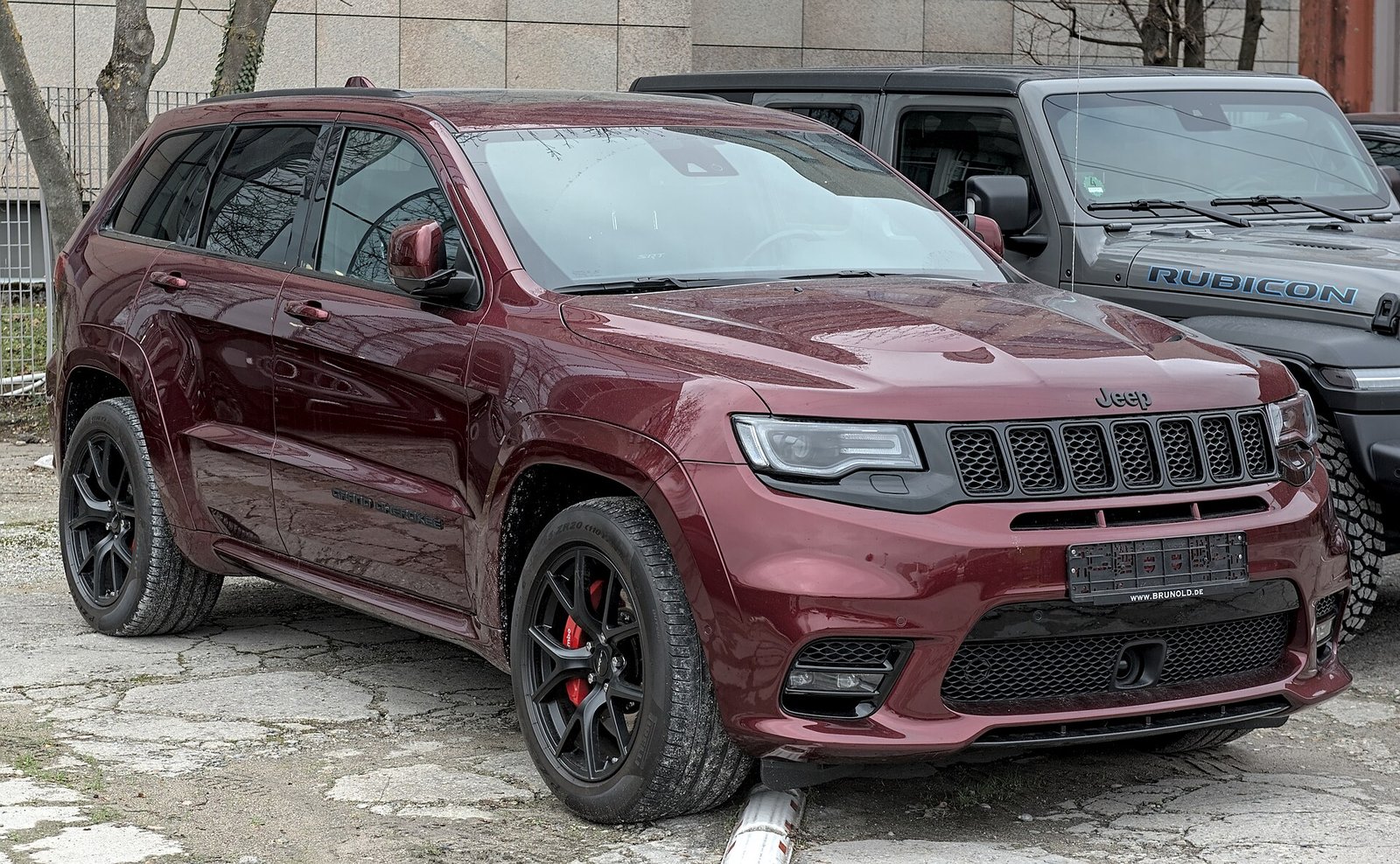 Jeep Cherokee Loses Power While Driving: Symptoms, Checks and Fixes featured