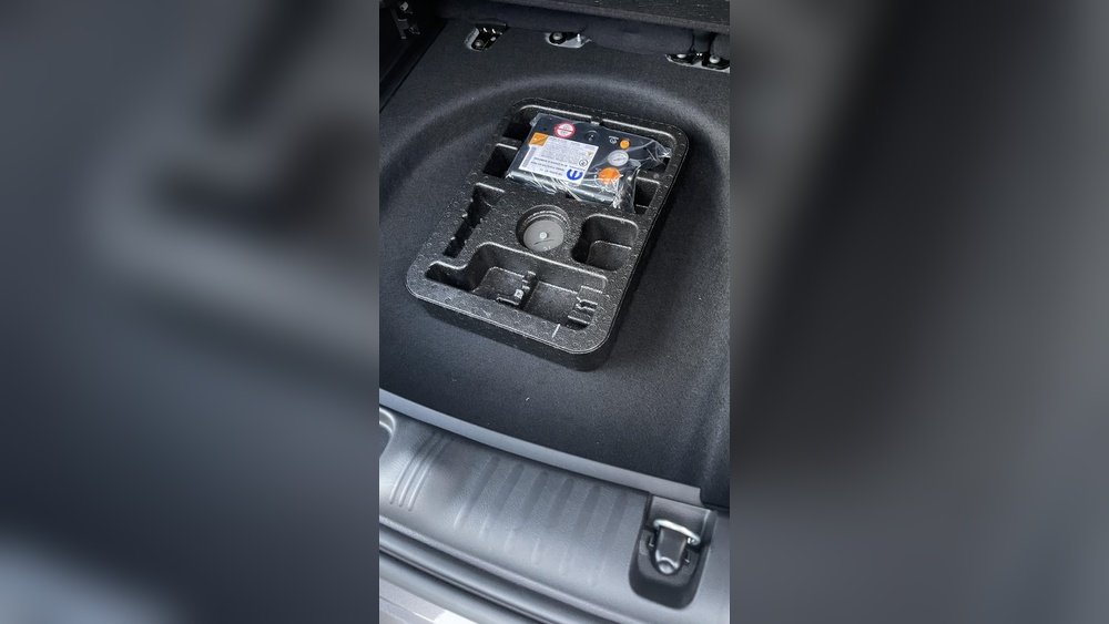 jeep compass spare tire location