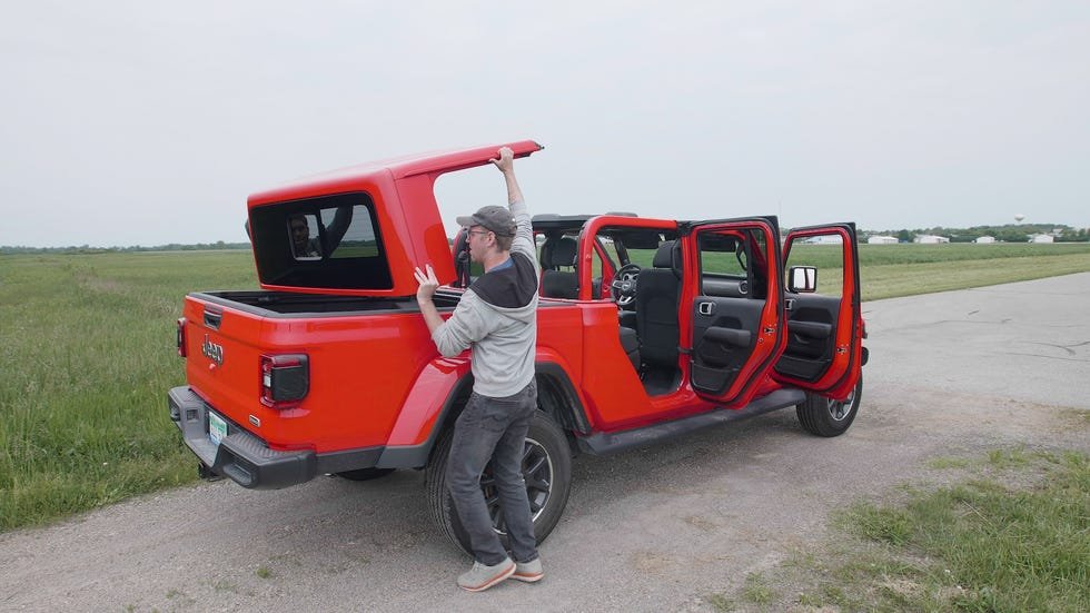 How To Remove Doors From Jeep Gladiator: Step-by-Step Guide How To Remove Doors From Jeep Gladiator: Step-by-Step Guide