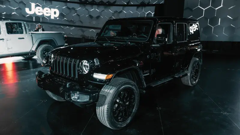 Jeep High Altitude Exterior