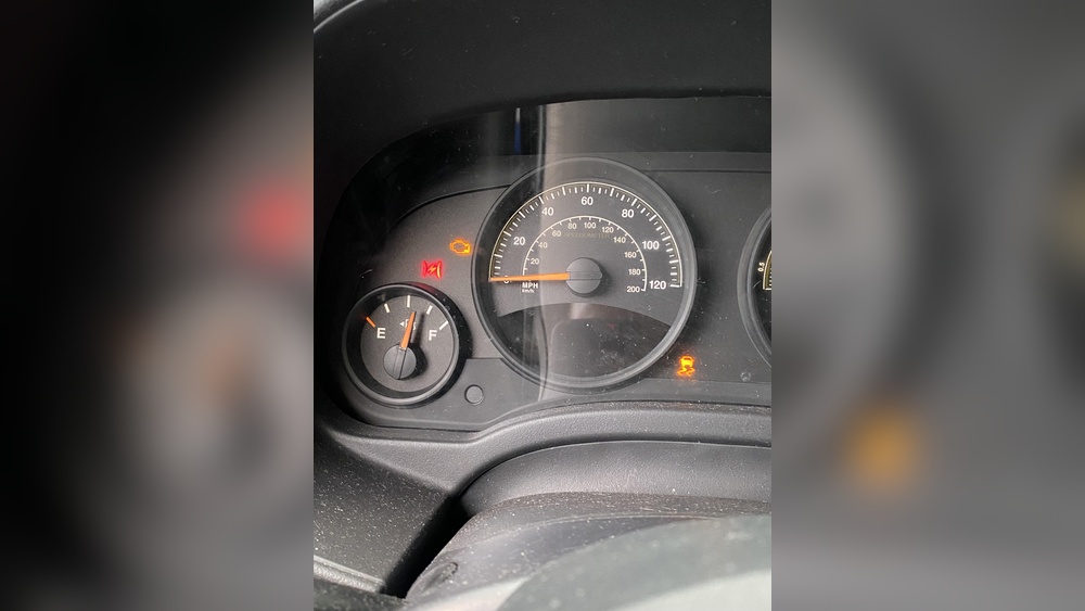 jeep patriot check engine light