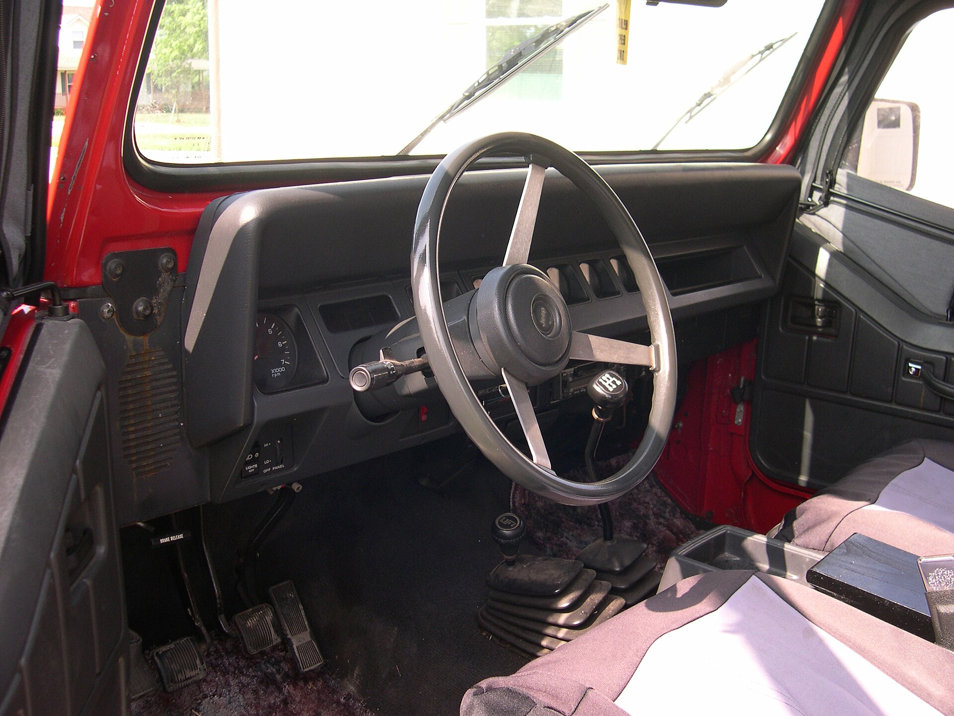 Jeep Wrangler Carpet Alternatives: Best Alternatives to Compare Before Buying inline 2
