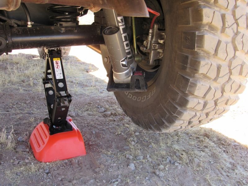 How To Jack A Lifted Jeep: Safe Steps for Off-Road Success How To Jack A Lifted Jeep: Safe Steps for Off-Road Success