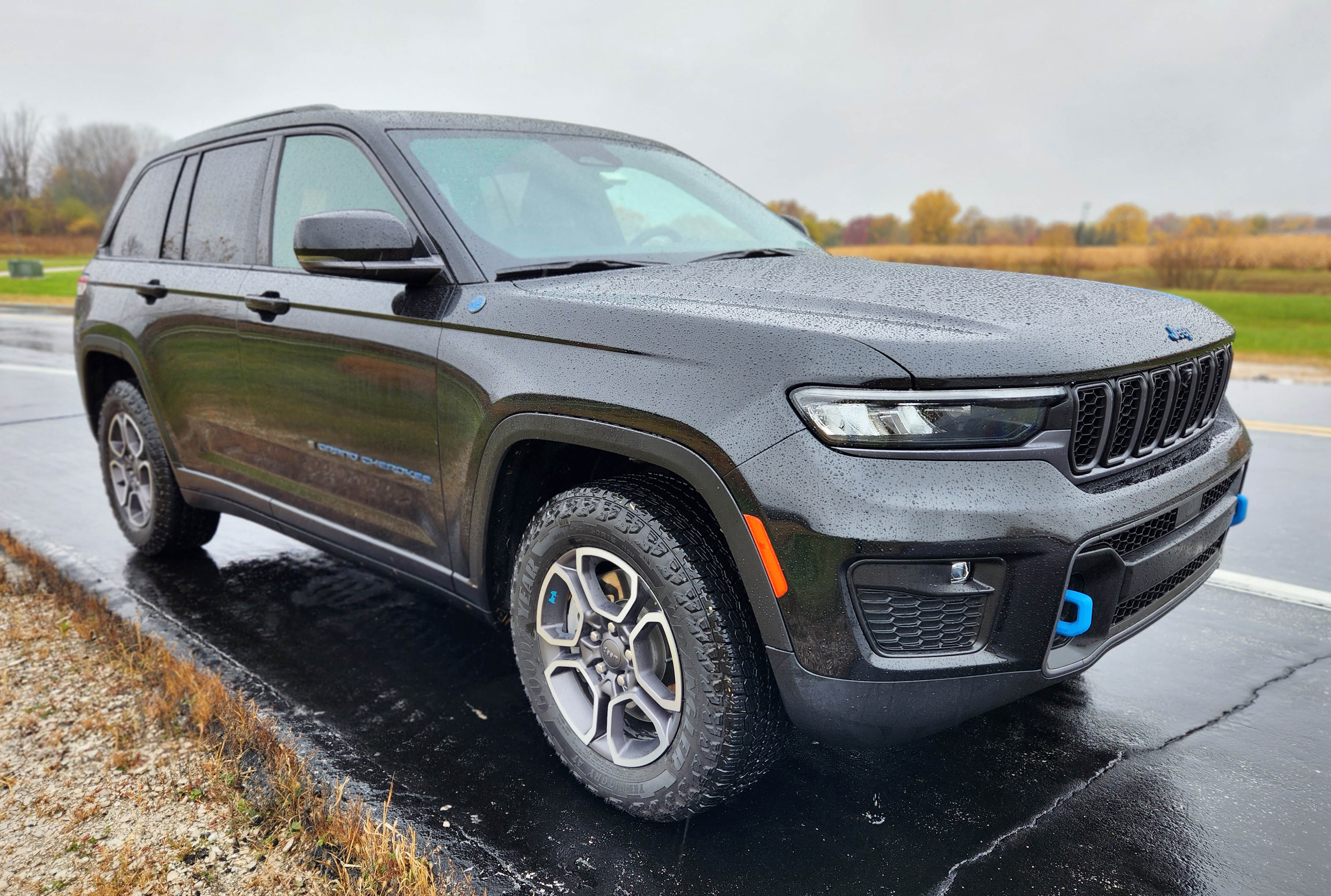 How Long Is A Jeep Cherokee Trailhawk? Full Specs Revealed