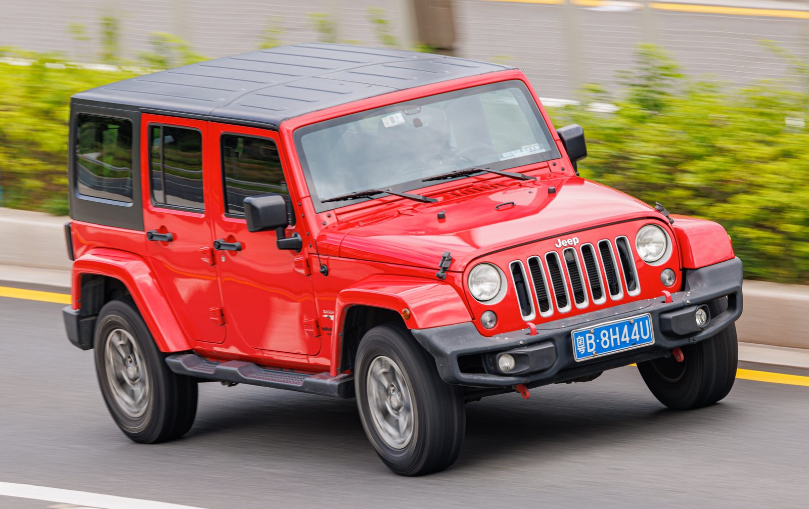 Activating Jeep Wrangler 4 Wheel Drive: How It Works and Safe Usage Guide